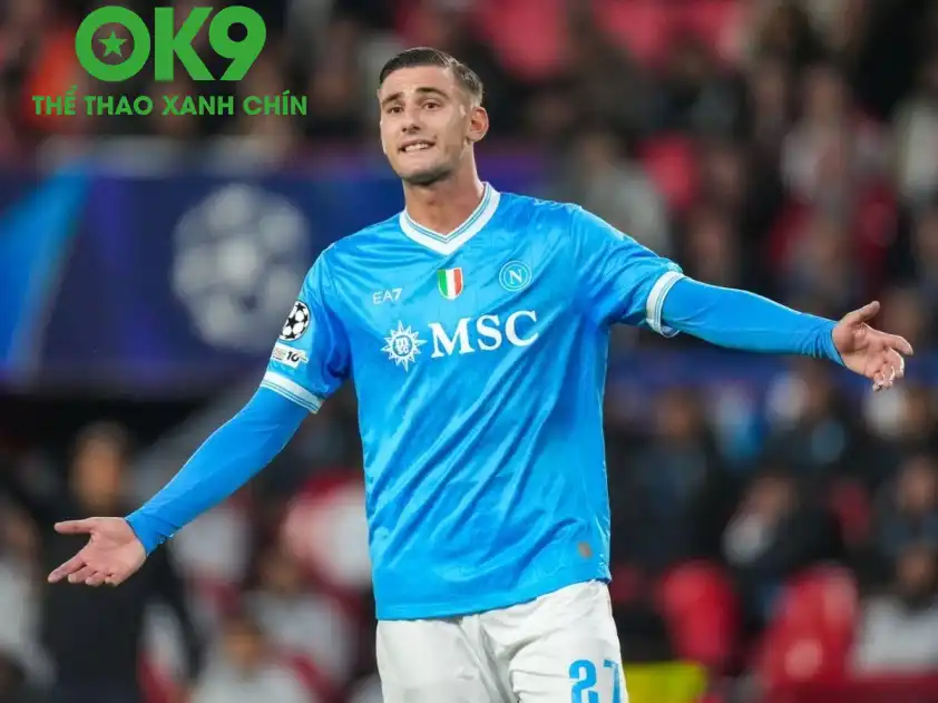 Lucca không còn chiếm được sự tin tưởng của HLV Conte sau những màn trình diễn thất vọng vừa qua (Ảnh: CLB)